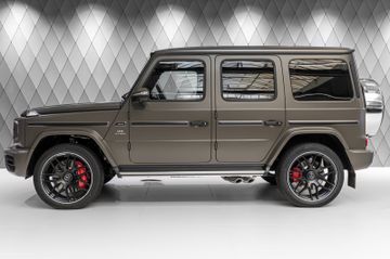 G 63 AMG 2022 MAGNO OLIVE / RED