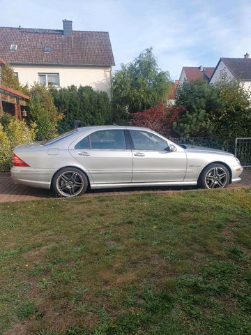 Mercedes-Benz W220 65 AMG