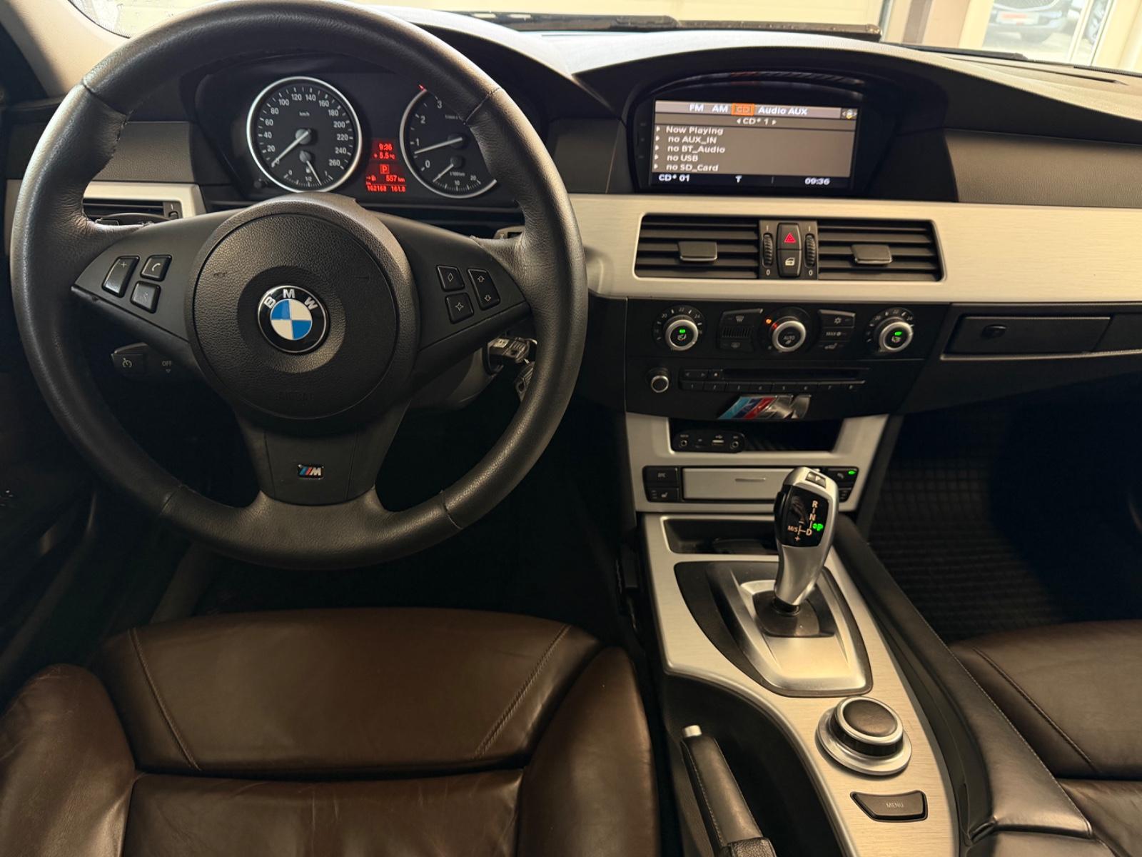 BMW 530i M SPORT 272CH