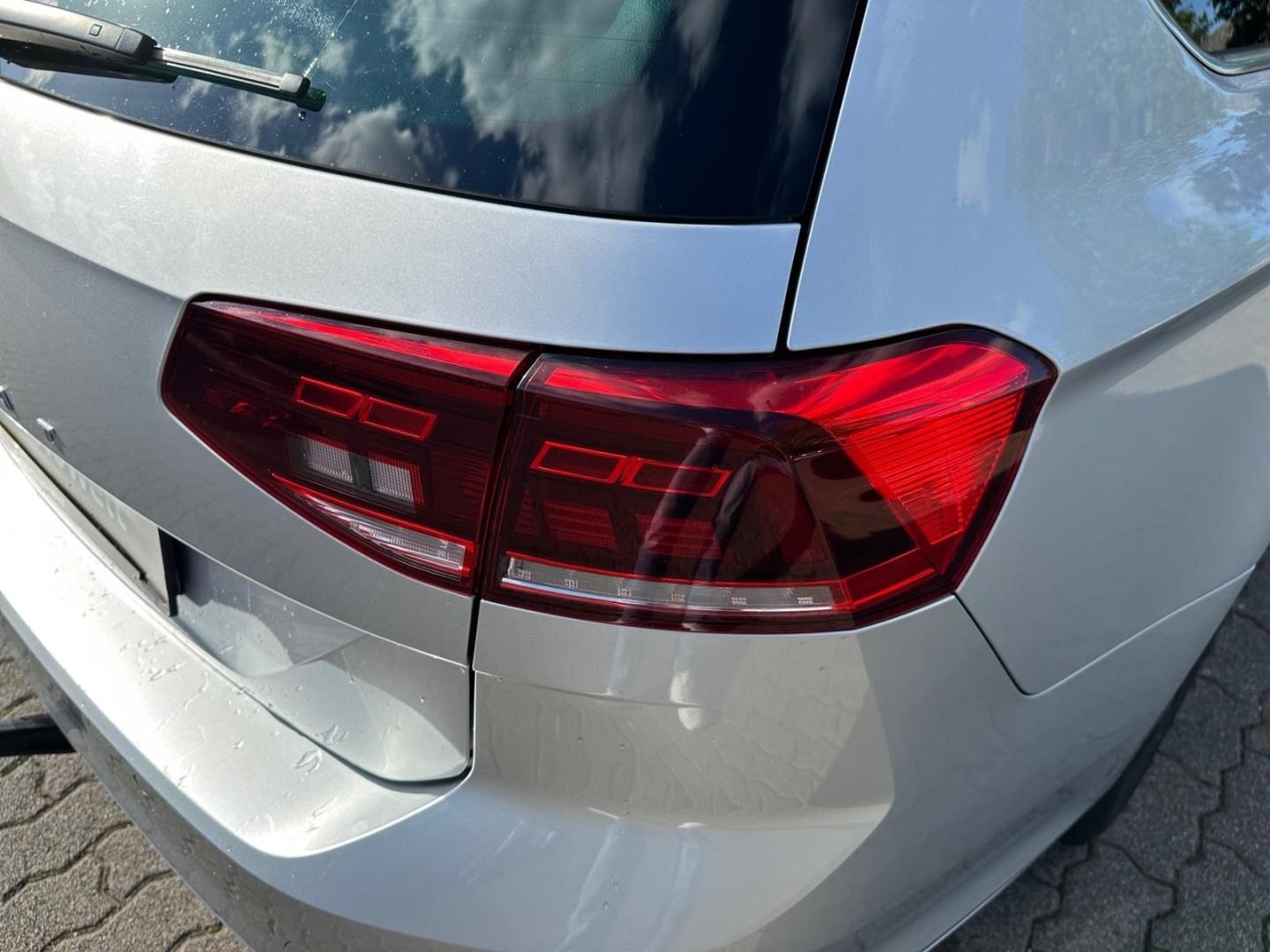 Volkswagen Passat Variant Business 1.5 TSI BMT Navi Bluetoo