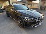 Mercedes-Benz E 220 d 4MATIC T All-Terrain Autom. All-Terrain