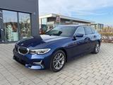 BMW 320 Baureihe 3 Lim. 320 d Luxury Line"M Lenkrad" - BMW 320: 320d Luxury