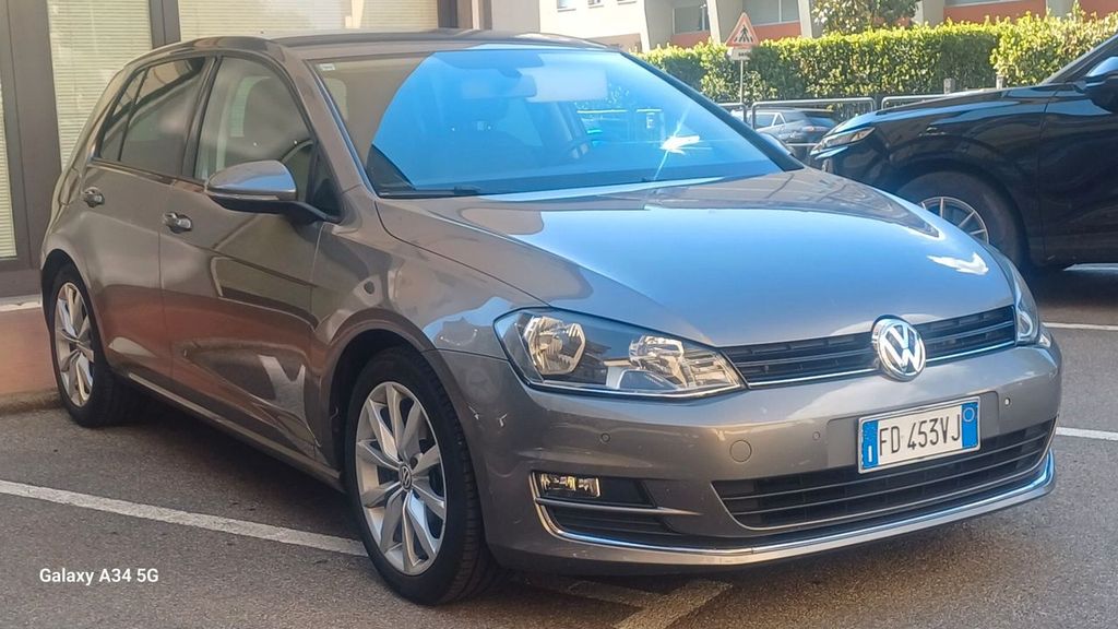 Image of Volkswagen Golf