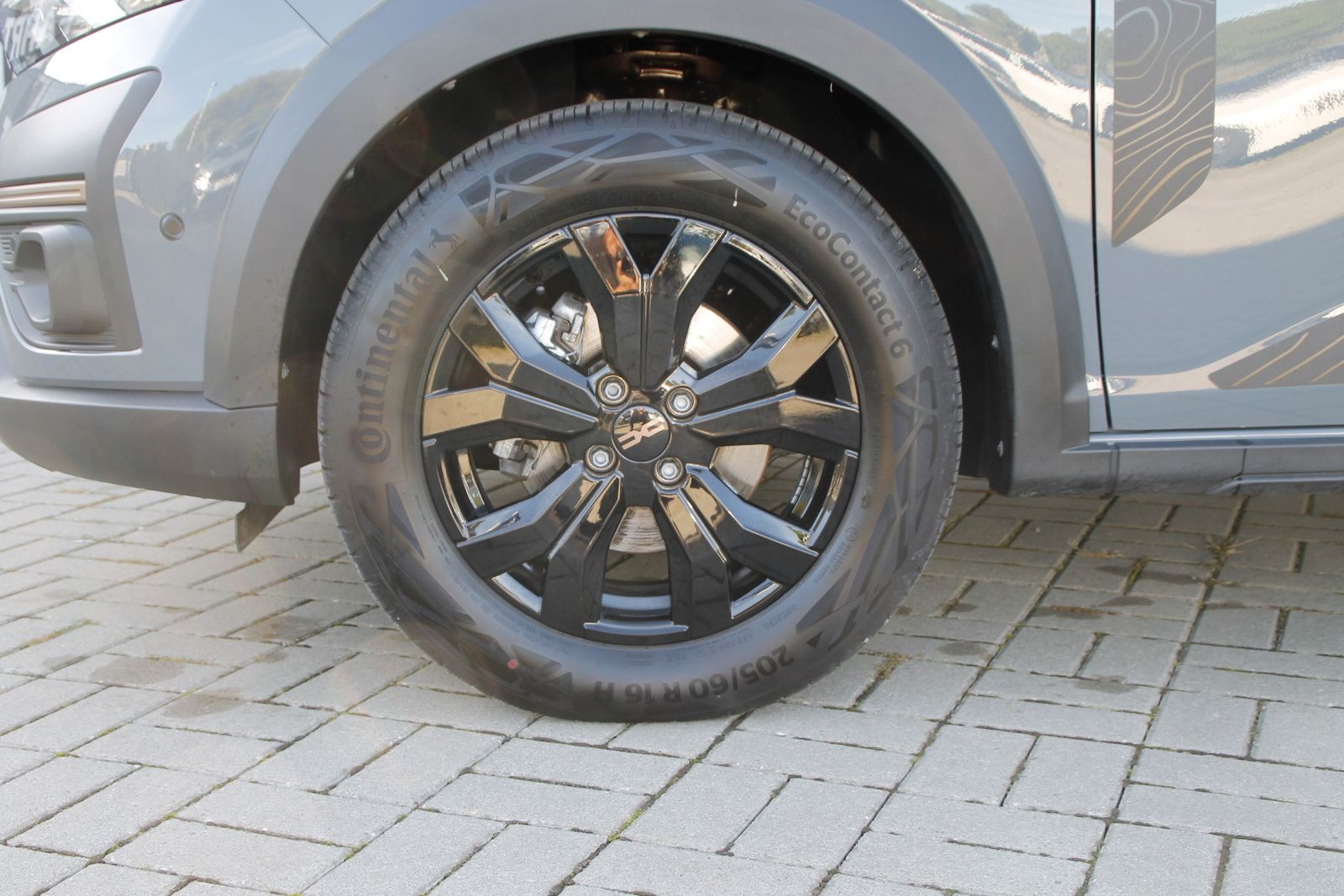 Fahrzeugabbildung Dacia Jogger Extreme+ HYBRID 140