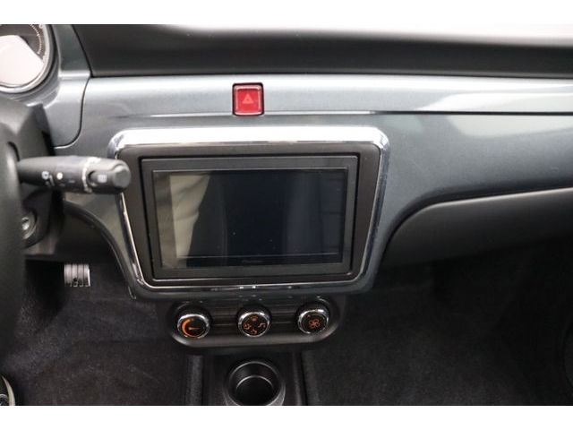 Fahrzeugabbildung Ligier JS 60 L Chic