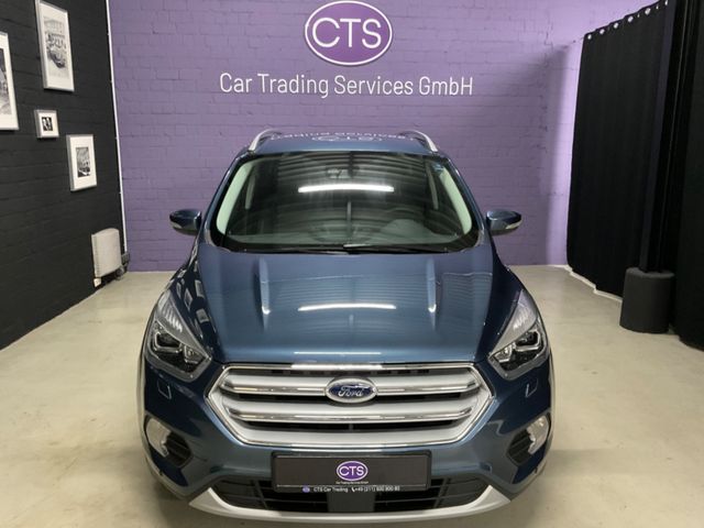 Ford Kuga Titanium / 1 Hand /Automatik/AHK/26726 km