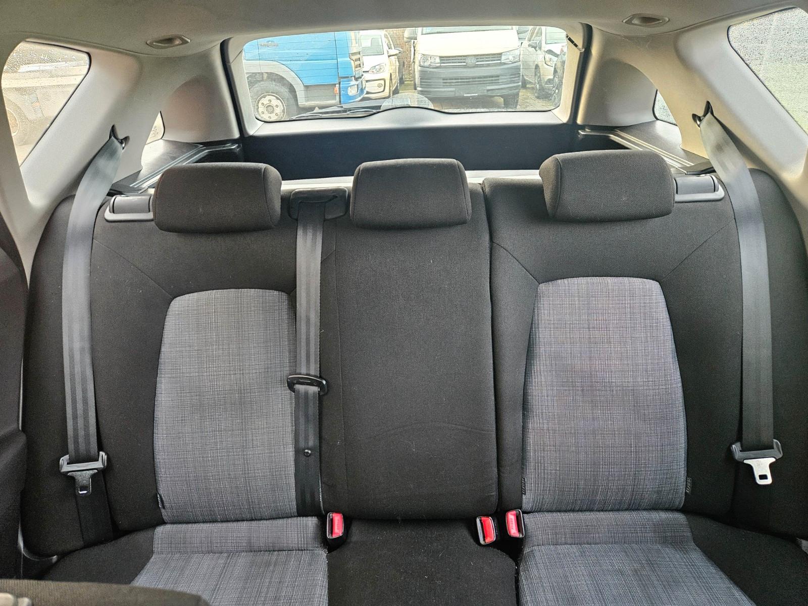 Kia cee'd 2012 — photo 9
