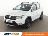Dacia Sandero 0.9 TCe Stepway Celebration *NAVI*TEMPO* - Dacia Sandero: Stepway Celebration