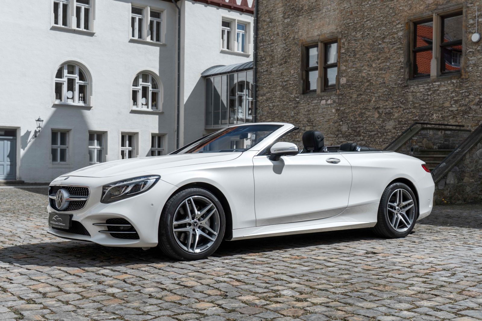 Fahrzeugabbildung Mercedes-Benz S 560 CABRIOLET BURMESTER 360° ACC MASSAGE LED