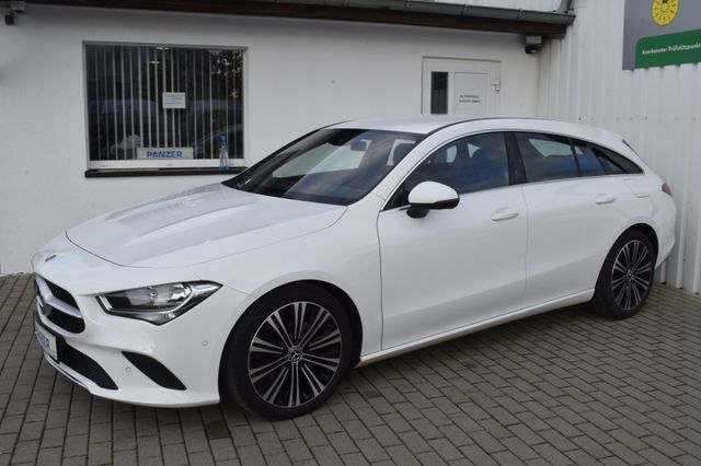 Mercedes-Benz CLA 220d SB Progressive 8G Navi Cockpit SHZ