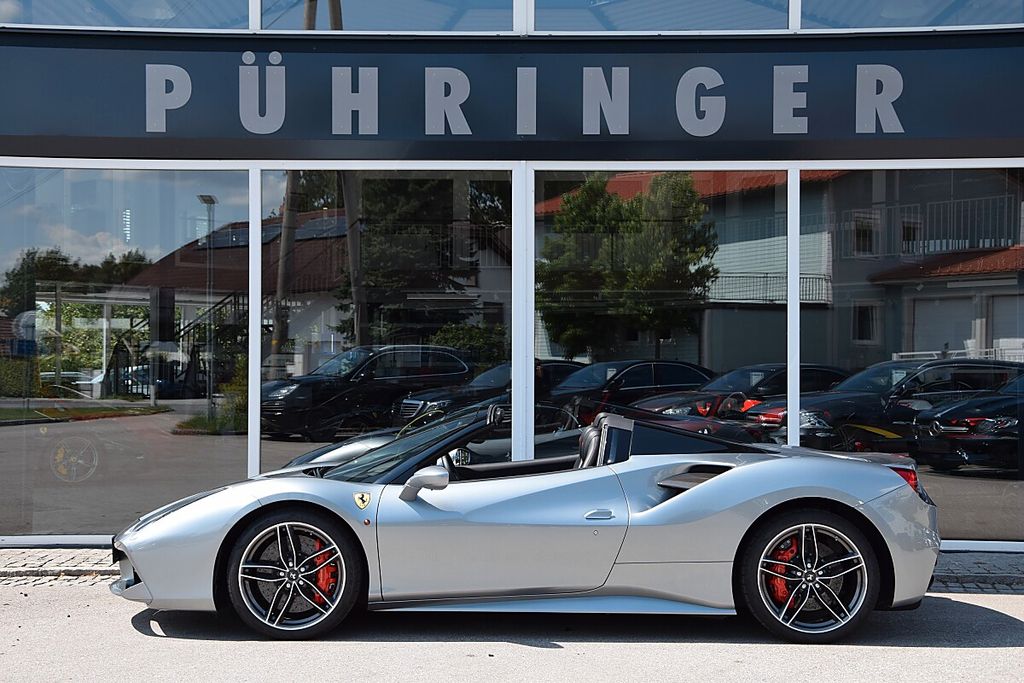 Image of Ferrari 488 Spider
