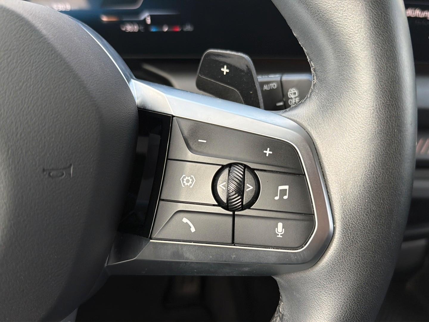 BMW 1 Series M Sport HuD Tempomat 2ZK IQ 360° SHZ, миниатюра 16