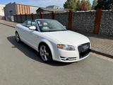 Audi A4 2.0 TDI Cabrio/Facelift/HU 08.27 - Audi A4: Weiß, Cabrio
