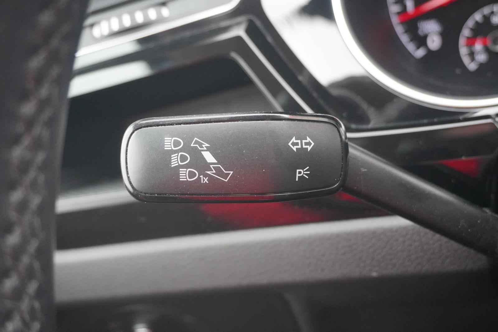 Volkswagen Touran 1.5 TSI Highline ACC LED Navi Tempomat, миниатюра 20