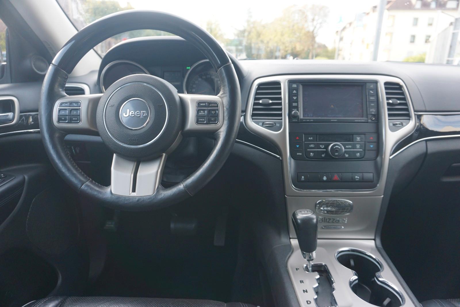 Jeep Grand Cherokee 3.0 CRD Overland 241ch - Toit ouvrant panoramique - Suspension pneumatique - Sièges conducteur - Camera