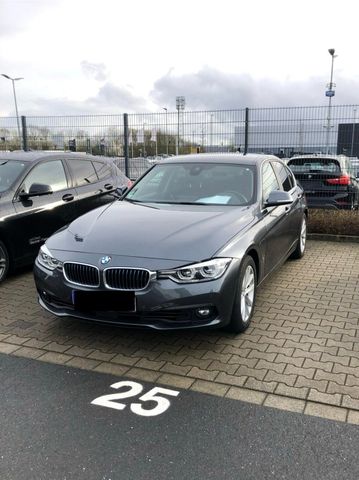 BMW 330e iperformance