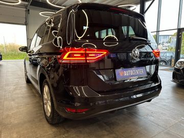 Volkswagen Touran *7 Sitzer*NAV*PANO**3-ZONEN*