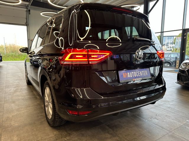 Volkswagen Touran *7 Sitzer*NAV*PANO**3-ZONEN*