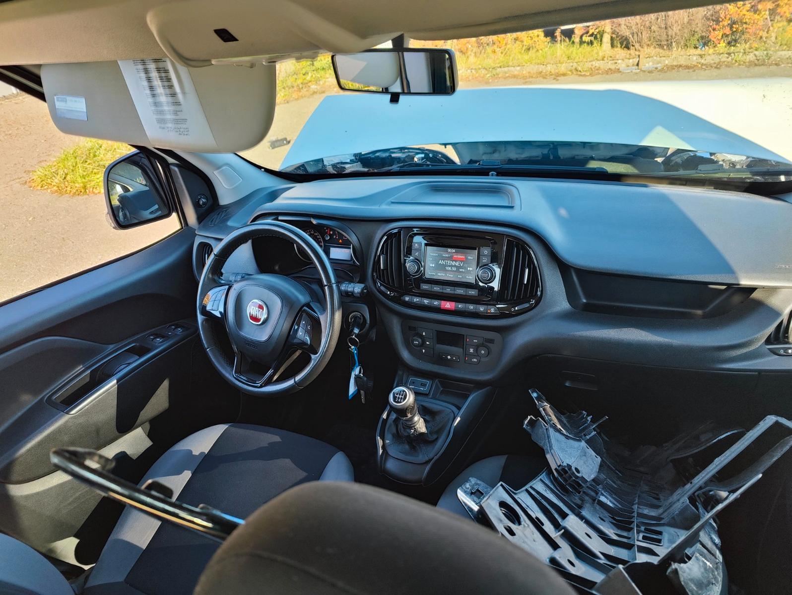 Fiat Doblo 2015 — photo 20