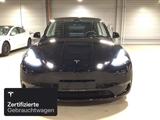 Tesla Model Y Performance - schwarze Tesla Model Y