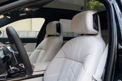 BMW 740 – 12 / 30