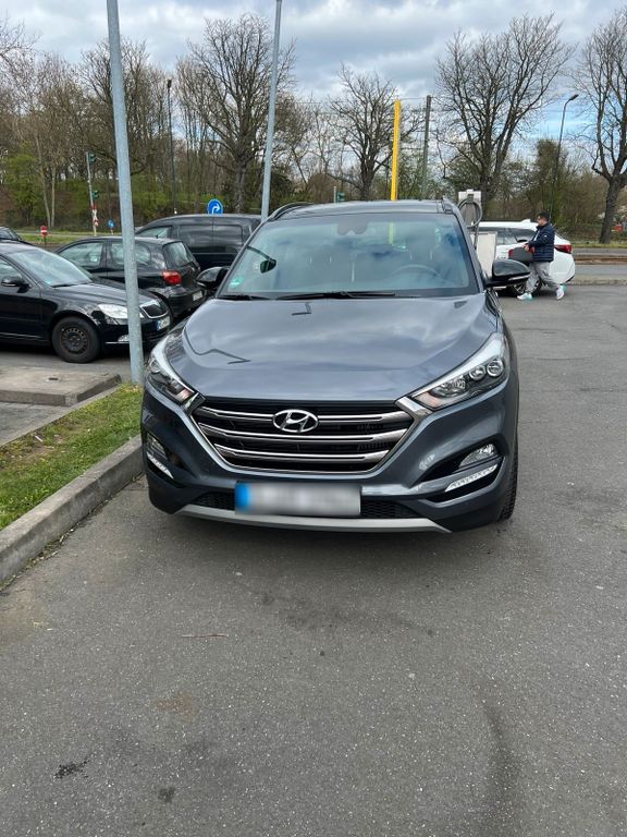 Image of Hyundai TUCSON