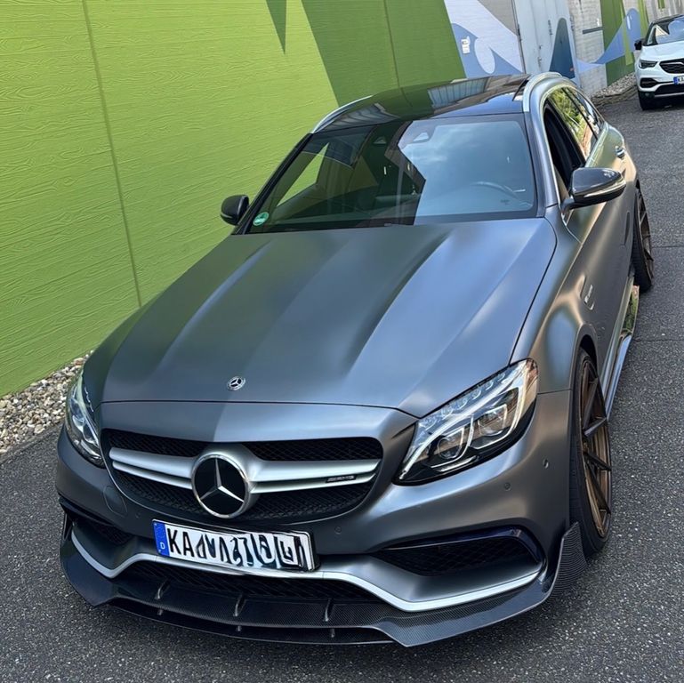 Image of Mercedes-Benz C 63 AMG