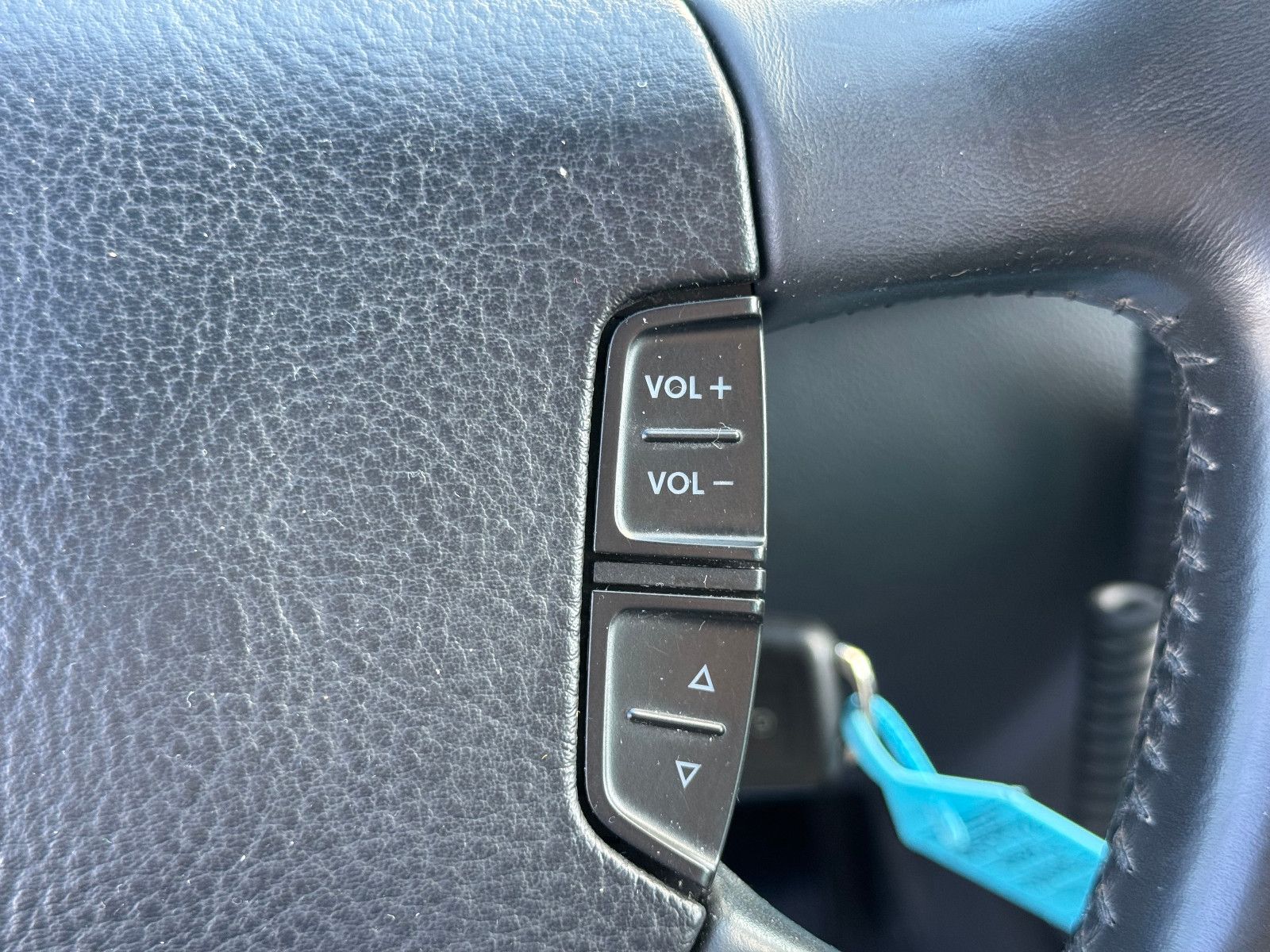 Fahrzeugabbildung Volkswagen Sharan Freestyle TSI DSG GRA Navi Xenon PDC SHZ