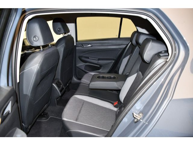 Volkswagen Golf - Bild 8