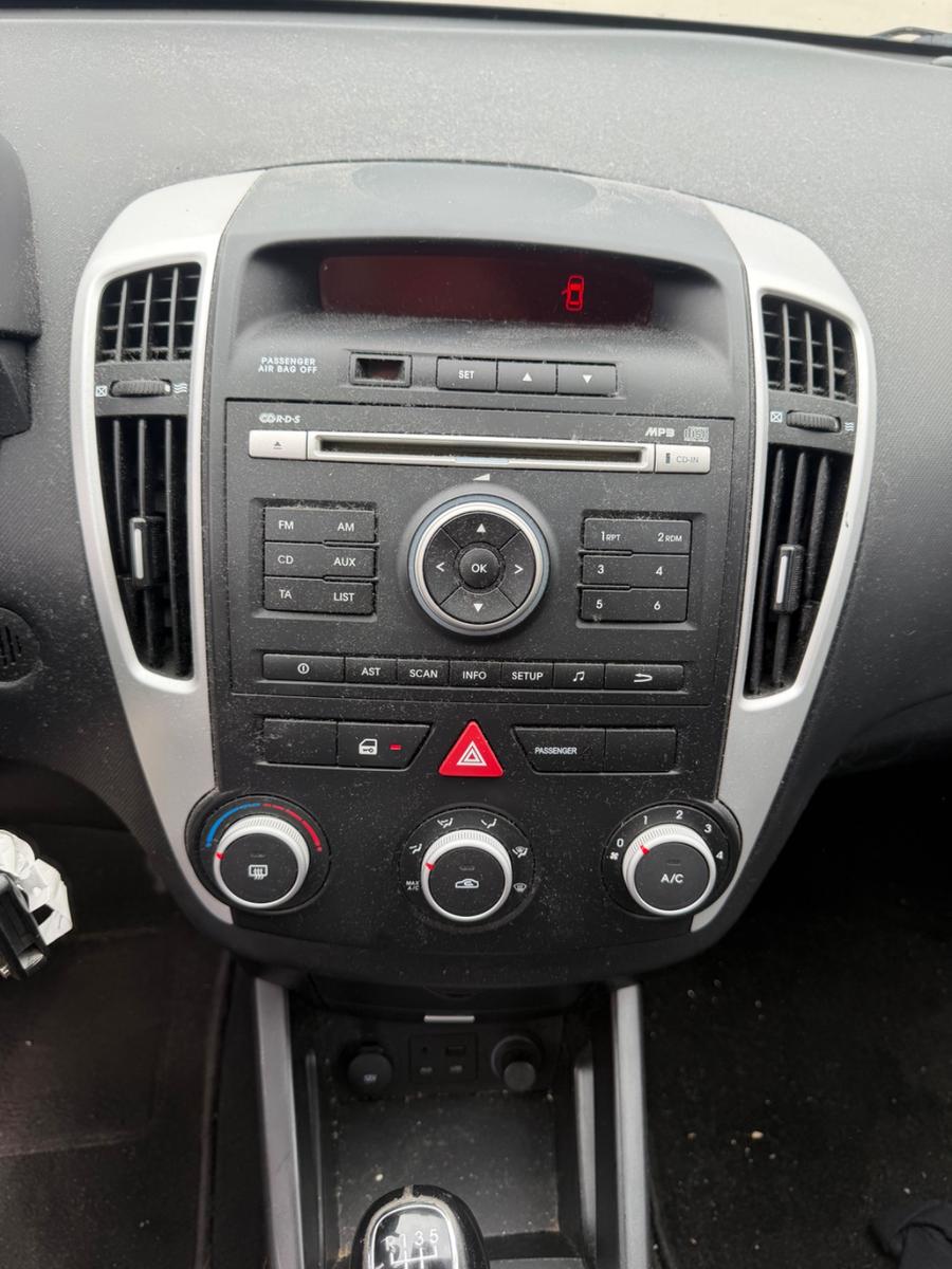 Kia ANDERE Ceed Vision 1.4