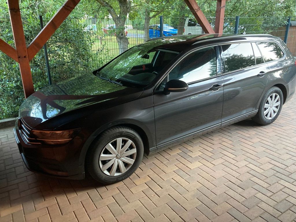Image of Volkswagen Passat Variant