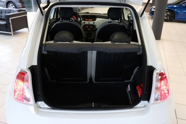 Fahrzeugabbildung Fiat 500 Lounge 1.2 8V|PANORAMA|KLIMA|SERVO|BLUE&ME