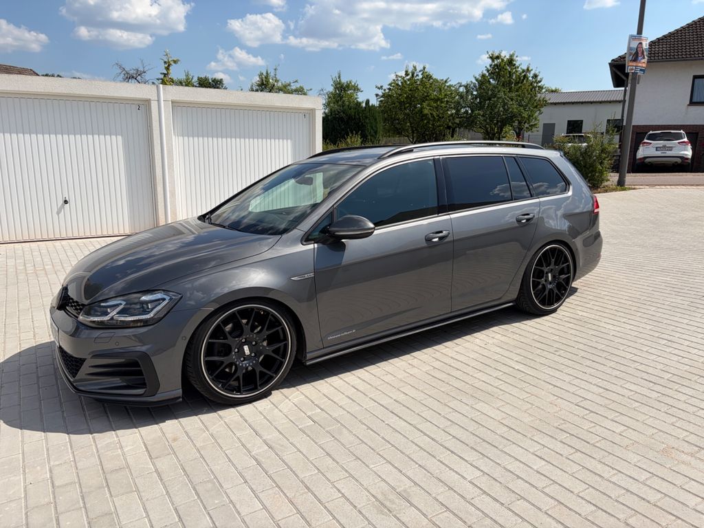 Image of Volkswagen Golf