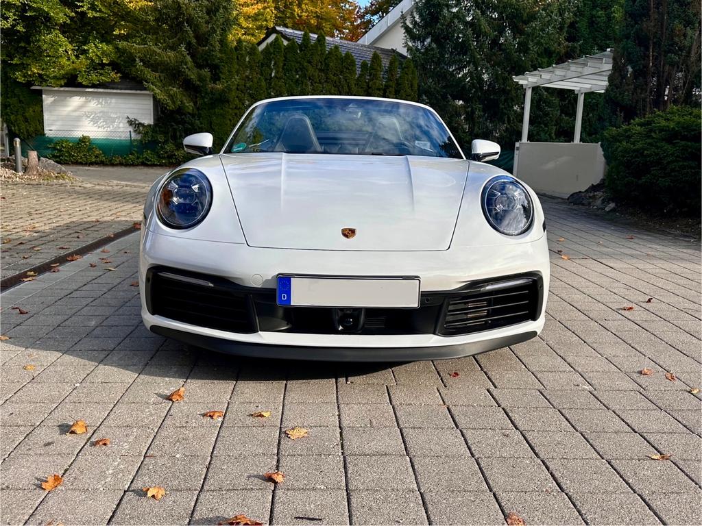Porsche 992