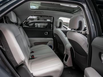 Hyundai Ioniq 5 Uniq Elektro Autobahnassistent BOSE