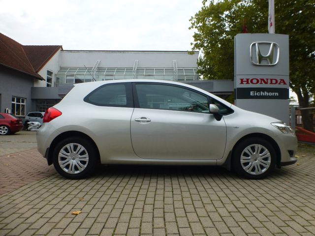Toyota Auris Sol
