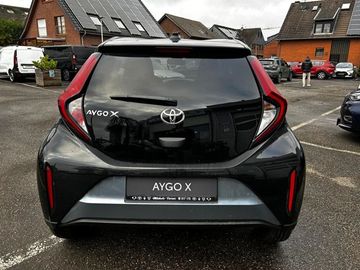 Toyota Aygo (X) - 3