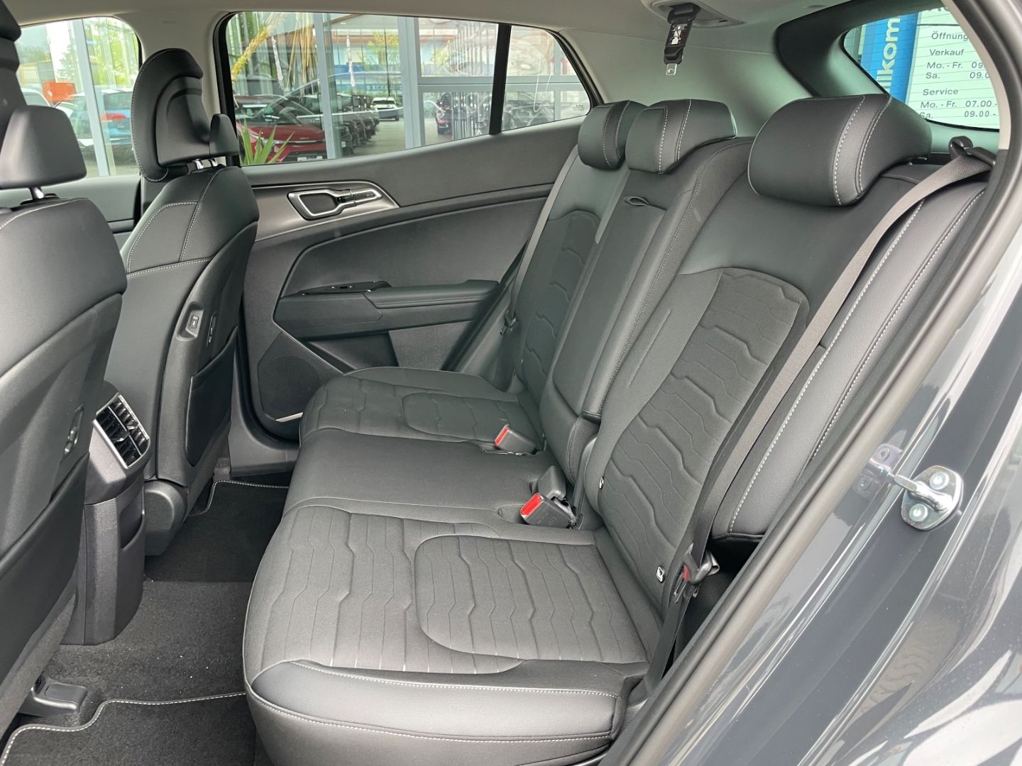 Fahrzeugabbildung Kia Sportage Ultimate Mild-Hybrid LED Kamera Winterp