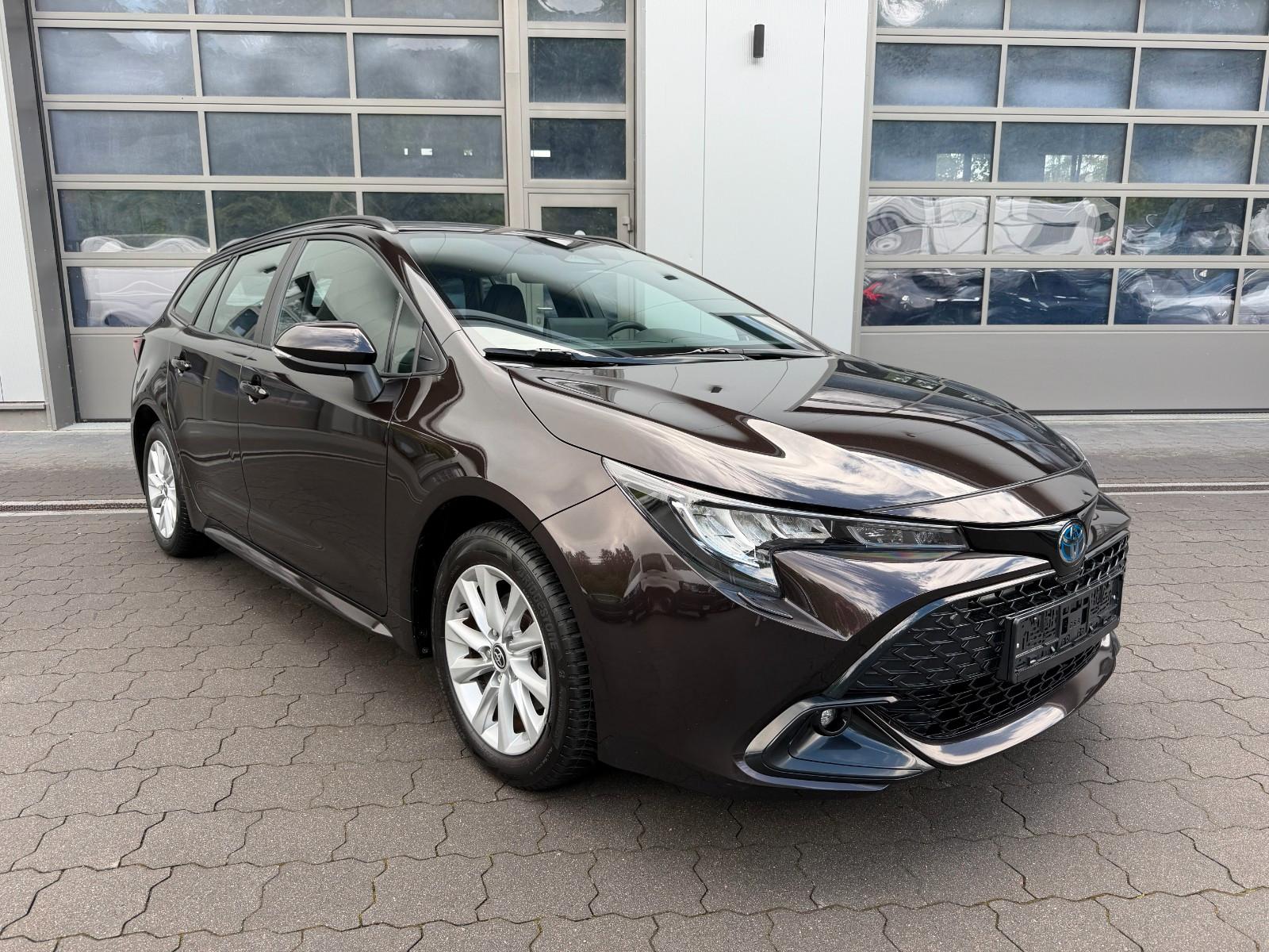 Toyota Corolla 1.8 Hybrid Touring Active Comfort AHK