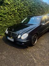 Mercedes-Benz Mercedes Benz E - Klasse 240 V6 mit LPG W211 - Mercedes-Benz E 240 mit LPG-Antrieb