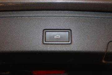 Volkswagen Touareg - 9