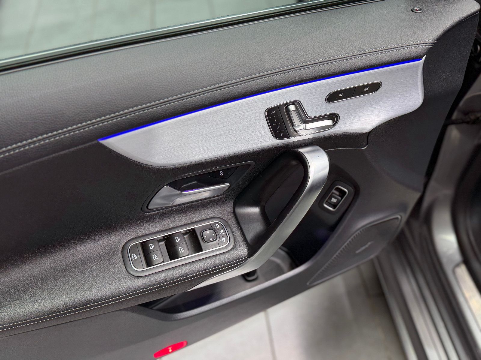 Fahrzeugabbildung Mercedes-Benz CLA 45 AMG Shooting Brake 4Matic|VOLL|