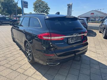 Ford Mondeo Turnier ST-Line AHKWinterpaket
