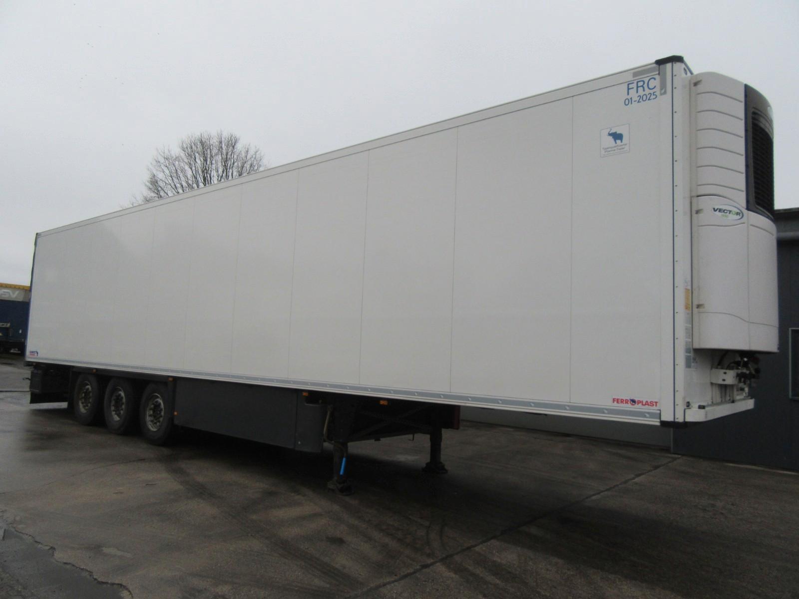 Schmitz Cargobull Cool Doppelstock Achslift Palettenkasten Vector