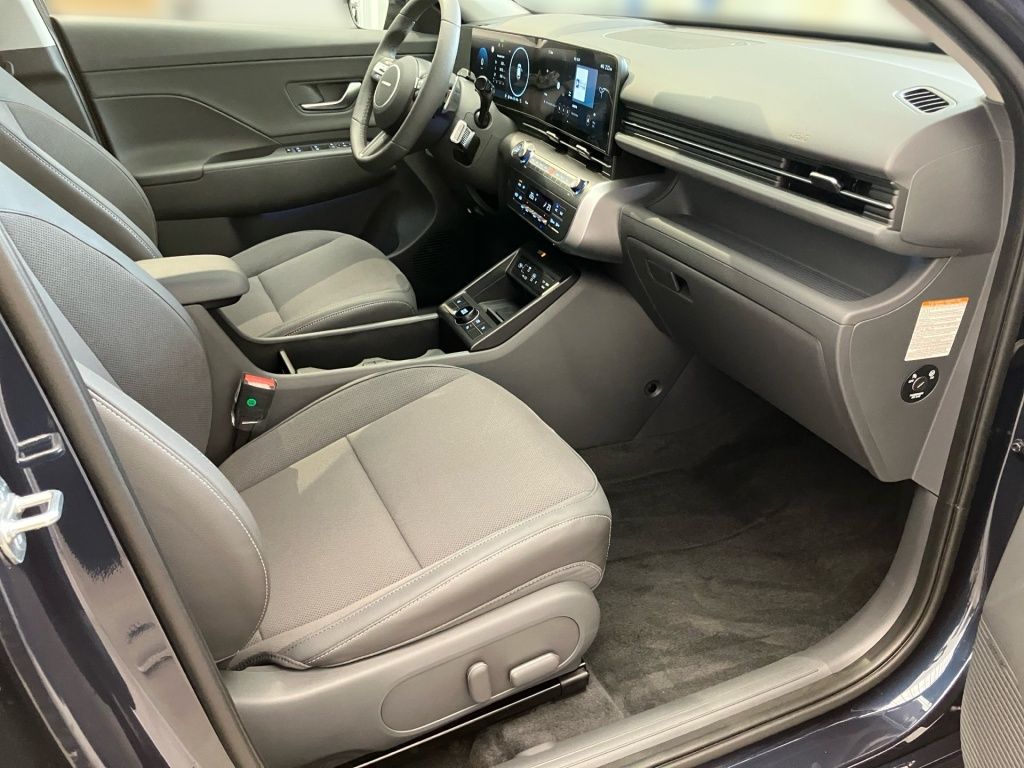 Fahrzeugabbildung Hyundai KONA EV 2WD 65kWh Prime 2xKlima 360 ACC AUT HUD