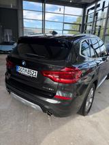 BMW X3 xDrive30i xLine AT - BMW X3: At