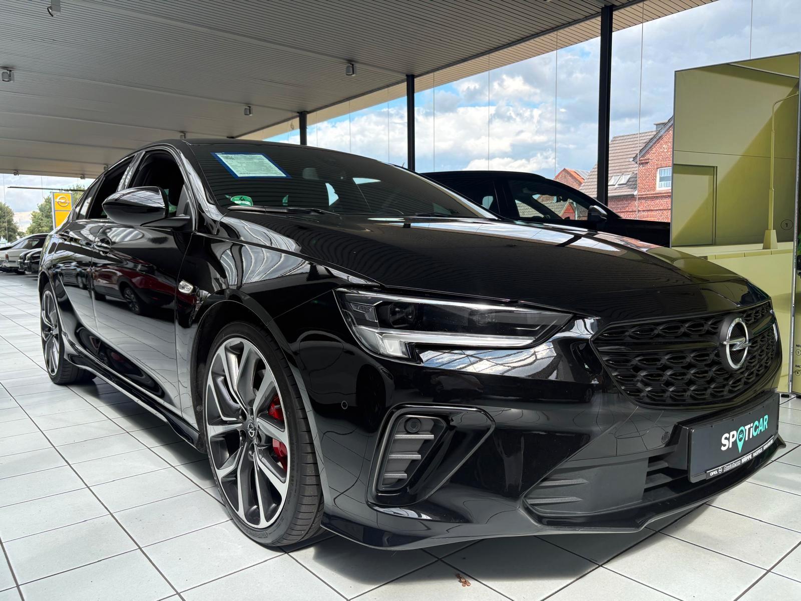 Opel Insignia B Grand Sport GSi 4x4