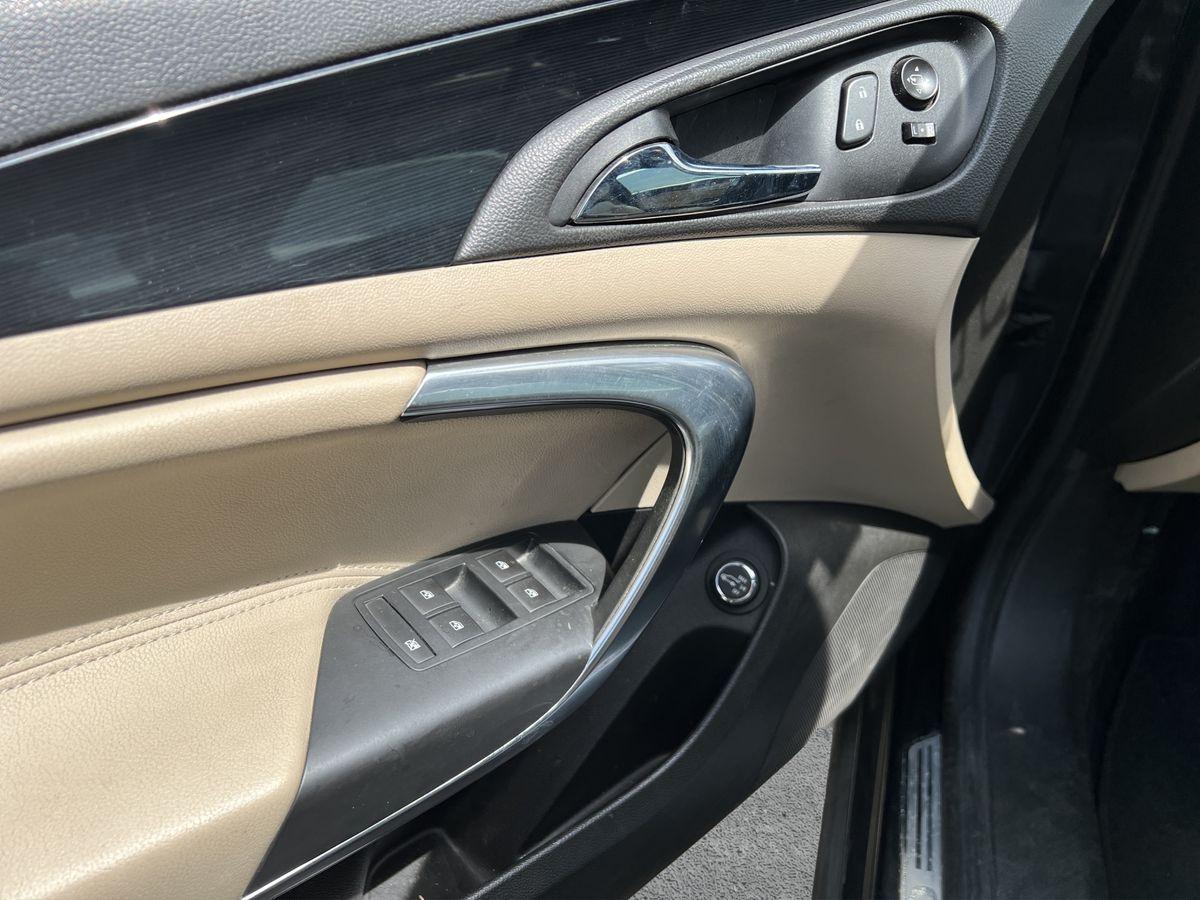 Opel Insignia 2015 — photo 20