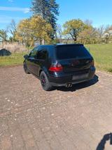 Volkswagen Kfz/Pkw Golf 4 - Volkswagen Golf: Pkw