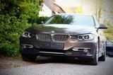 BMW 316d Touring 2.0L Modern Line BiXenon Teilleder